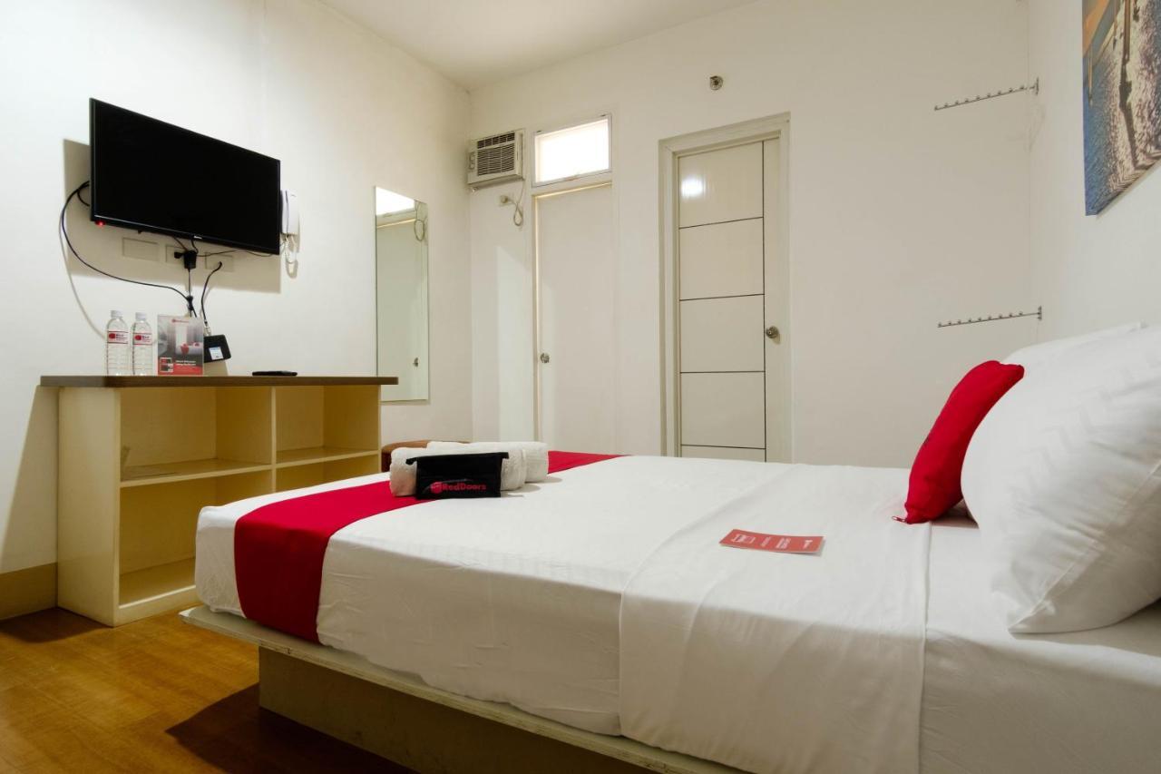 Reddoorz Near V Mapa Station Hotel Manila Exterior photo