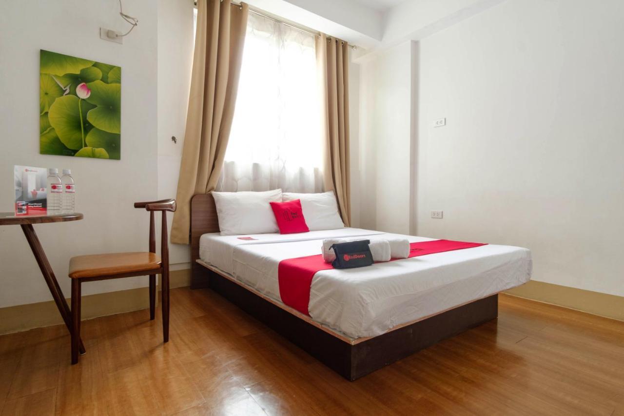 Reddoorz Near V Mapa Station Hotel Manila Exterior photo