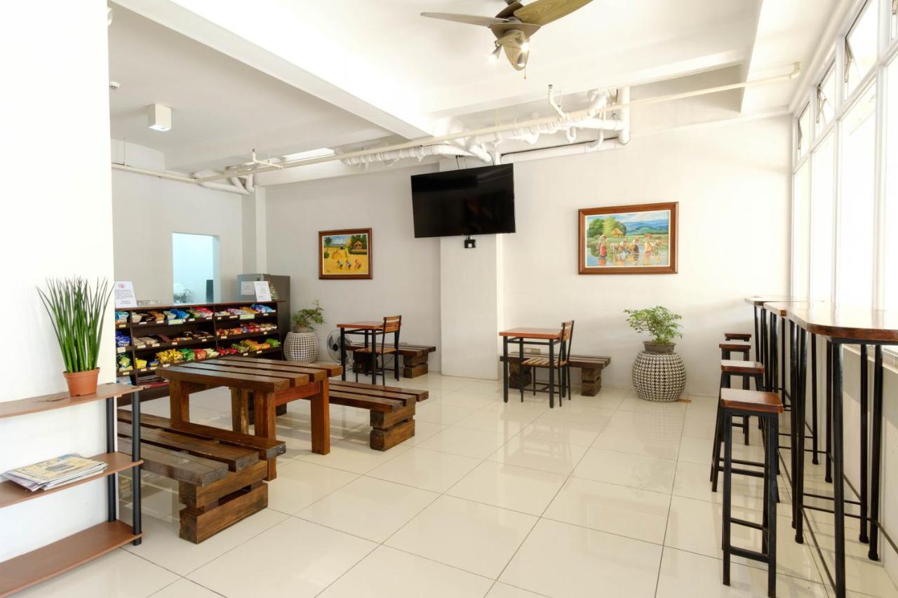 Reddoorz Near V Mapa Station Hotel Manila Exterior photo