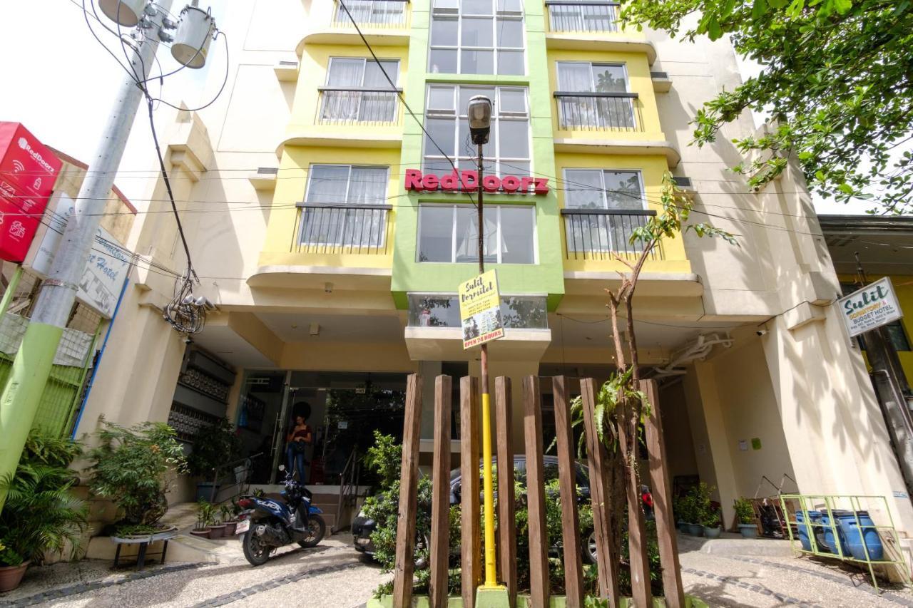 Reddoorz Near V Mapa Station Hotel Manila Exterior photo